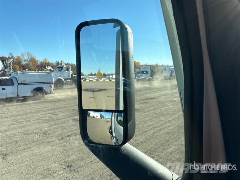 Freightliner Cascadia 126 Sattelzugmaschinen