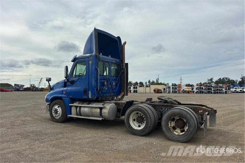 Freightliner Cascadia 125 Tegljači