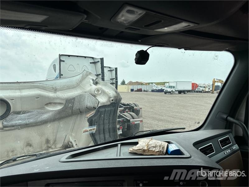 Freightliner Cascadia 126 Naudoti vilkikai
