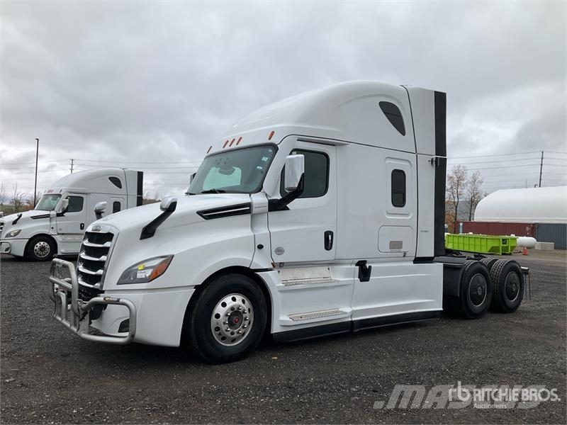 Freightliner Cascadia 126 Vetopöytäautot