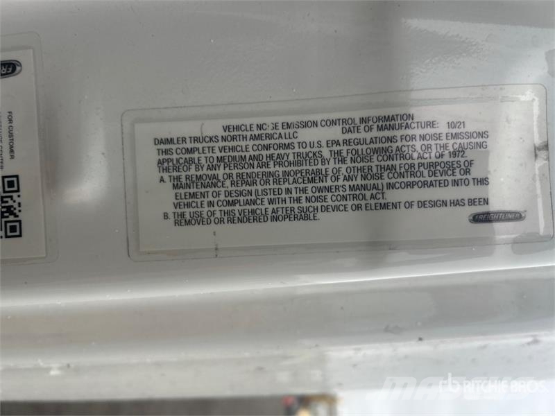 Freightliner Cascadia 126 T/A Sleeper Truck Tractor Tractor Units