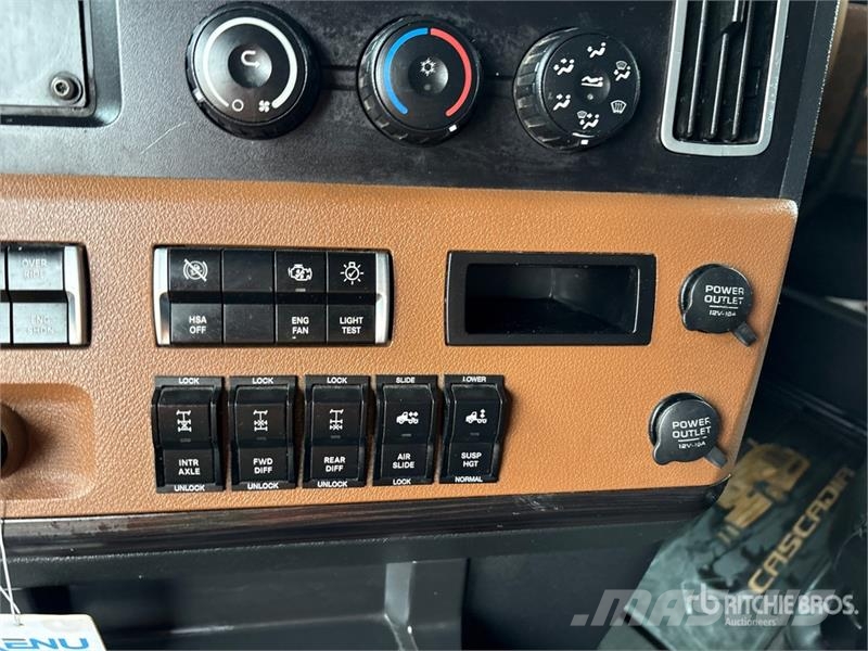 Freightliner Cascadia 126 Tracteur routier