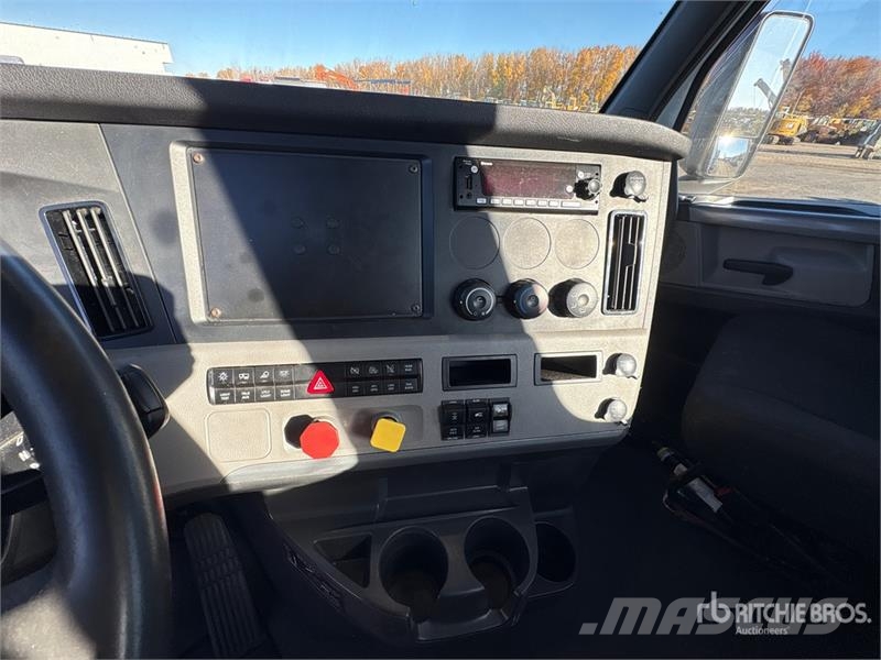 Freightliner Cascadia 126 Sattelzugmaschinen