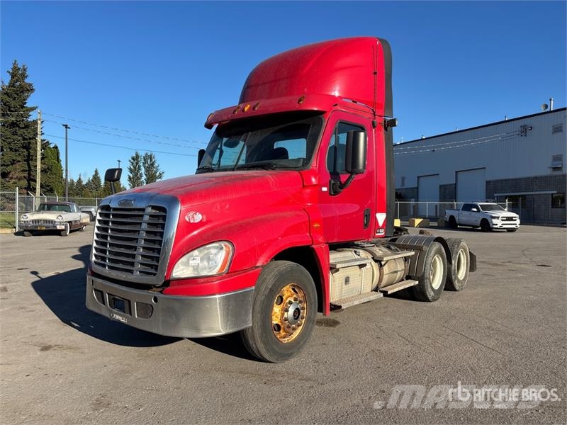 Freightliner Cascadia 125 Nyergesvontatók