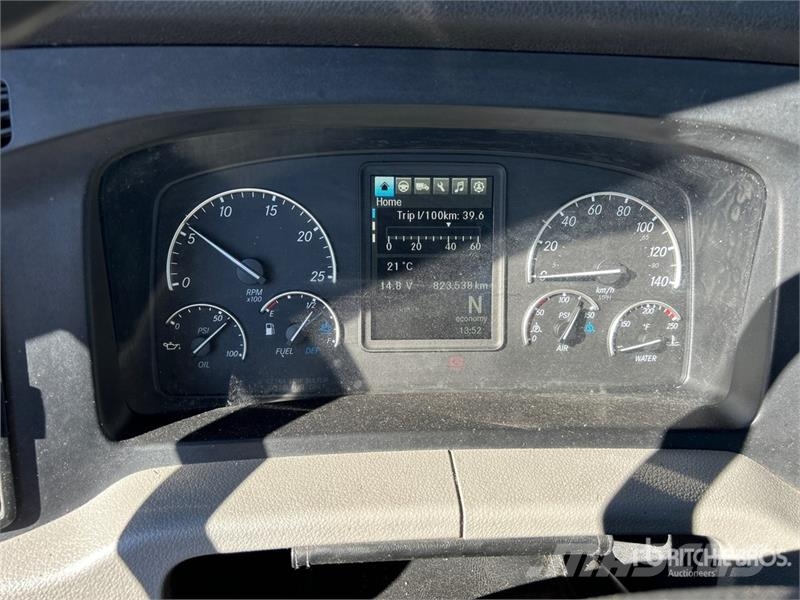 Freightliner Cascadia 126 Sattelzugmaschinen