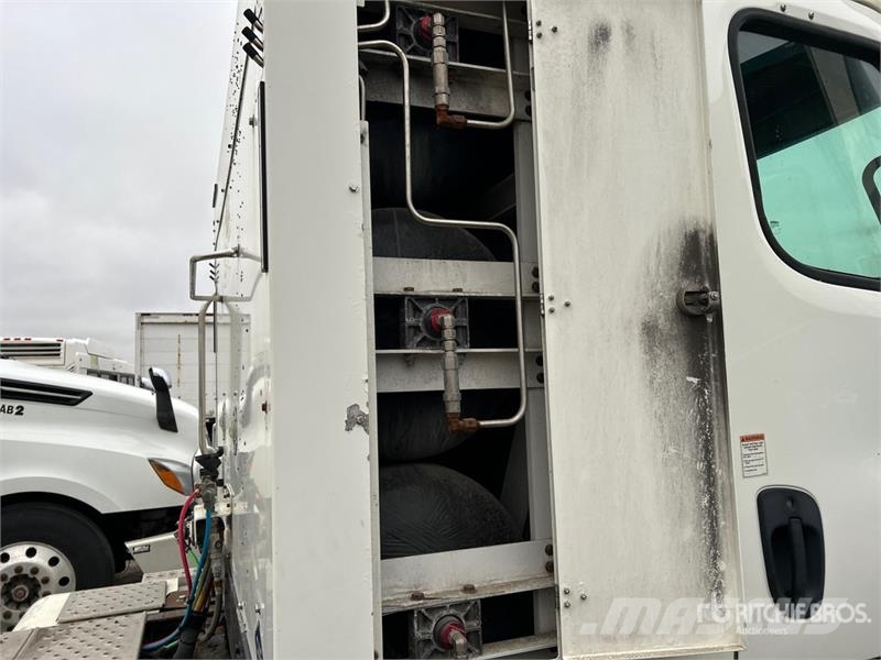 Freightliner Cascadia 113 Sattelzugmaschinen