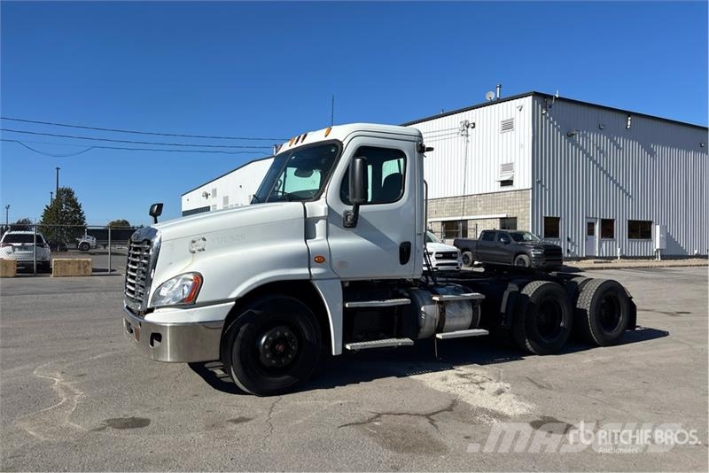 Freightliner Cascadia 125 Cabezas tractoras