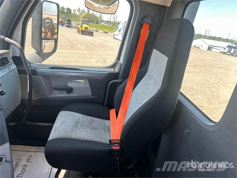 Freightliner Cascadia 126 Prime Movers