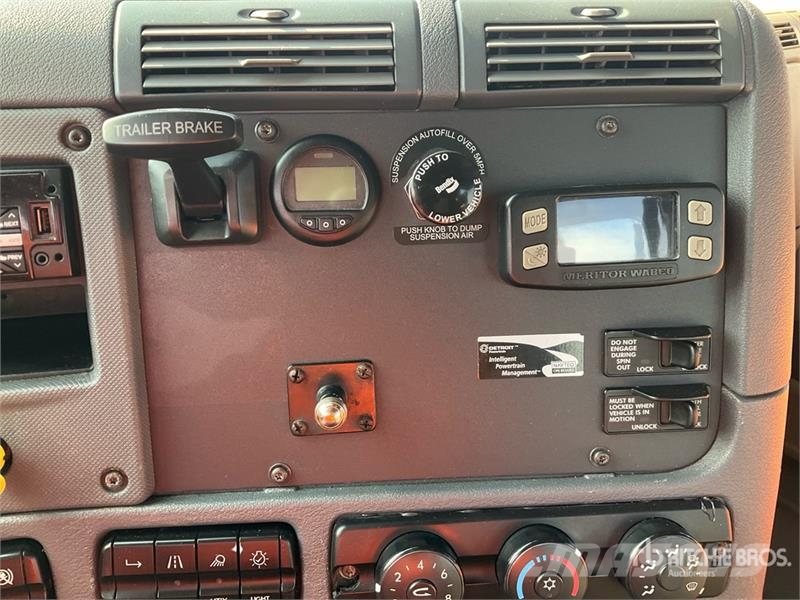 Freightliner Cascadia 125 Седельные тягачи