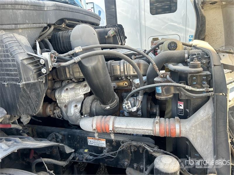 Freightliner Cascadia 126 6x4 T/A Sleeper Truck Tractor Trækkere
