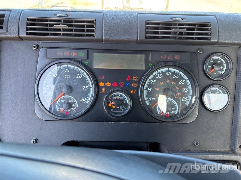 Freightliner Cascadia 113 Sattelzugmaschinen