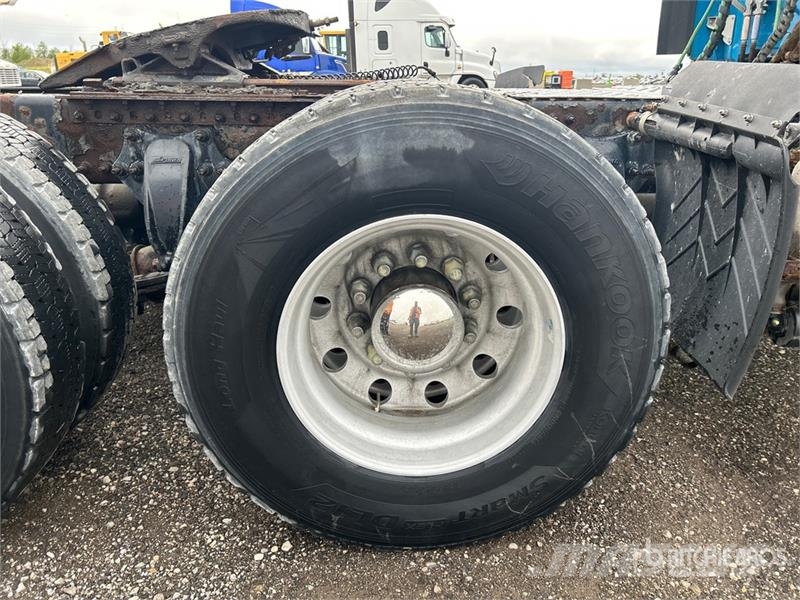 Freightliner Cascadia 125 Vetopöytäautot