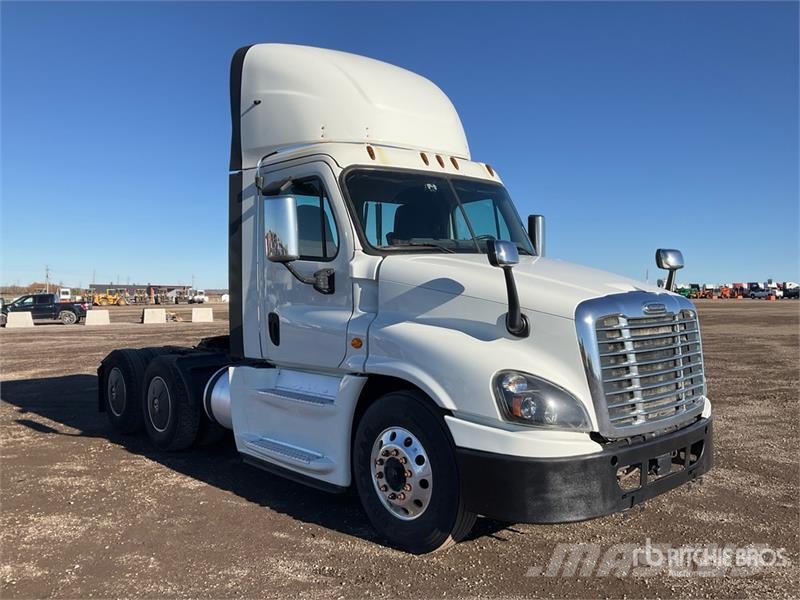 Freightliner Cascadia 125 Cabezas tractoras