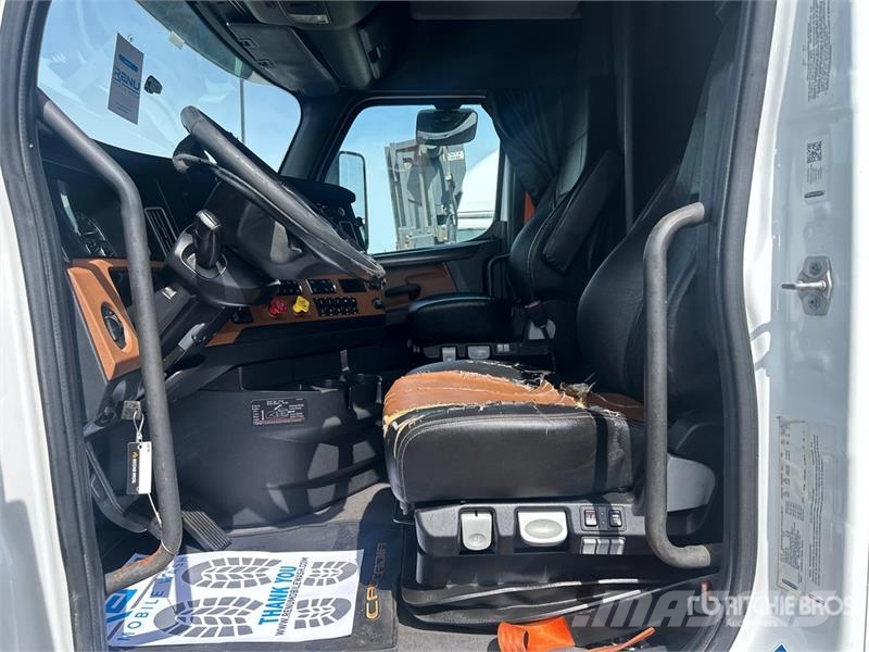 Freightliner Cascadia 126 Tracteur routier