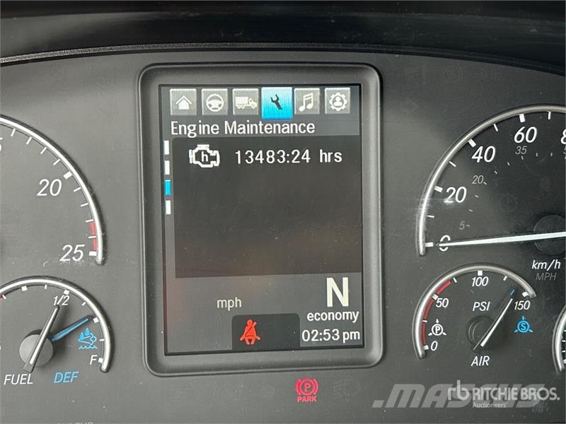 Freightliner Cascadia 126 Naudoti vilkikai