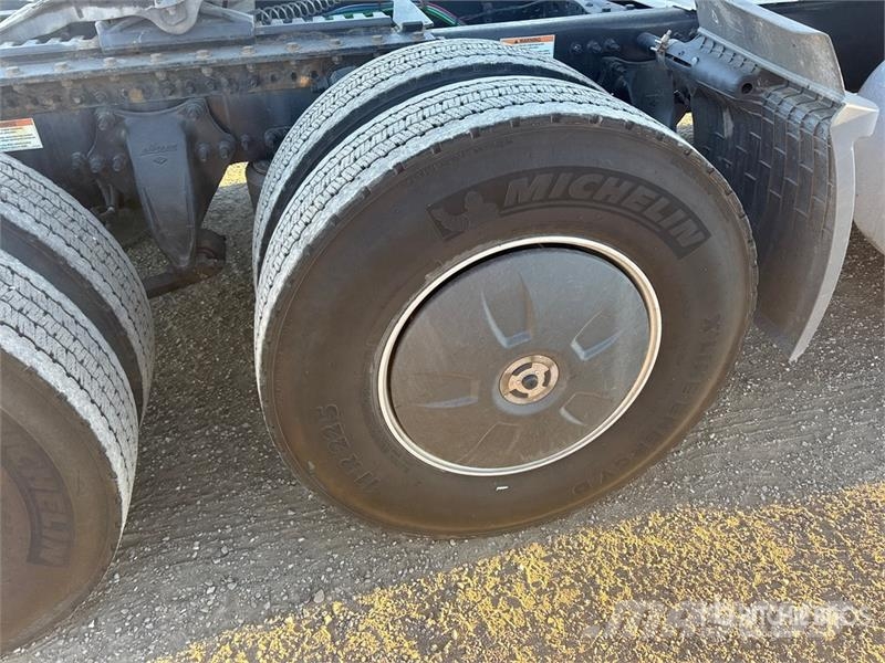 Freightliner Cascadia 126 Cabezas tractoras
