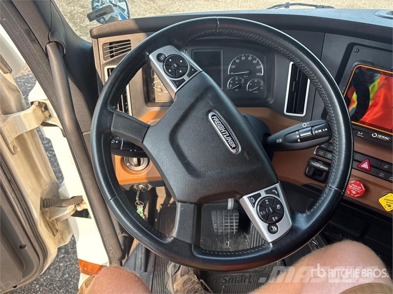 Freightliner Cascadia 126 Tractores (camiões)