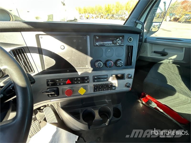 Freightliner Cascadia 126 Sattelzugmaschinen