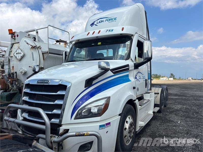 Freightliner Cascadia 126 Tractores (camiões)