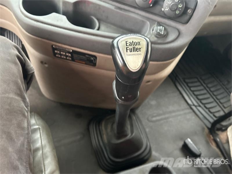 Freightliner Cascadia 125 曳引機組件
