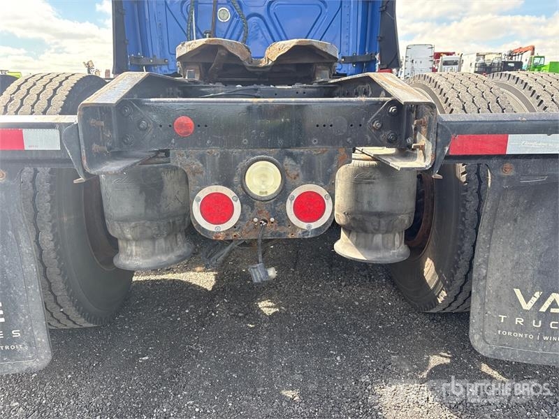 Freightliner Cascadia 125 6x4 Evolution T/A Sleeper Truck Tract Motrici e Trattori Stradali