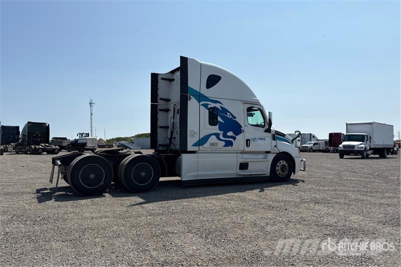 Freightliner Cascadia 126 Tractores (camiões)