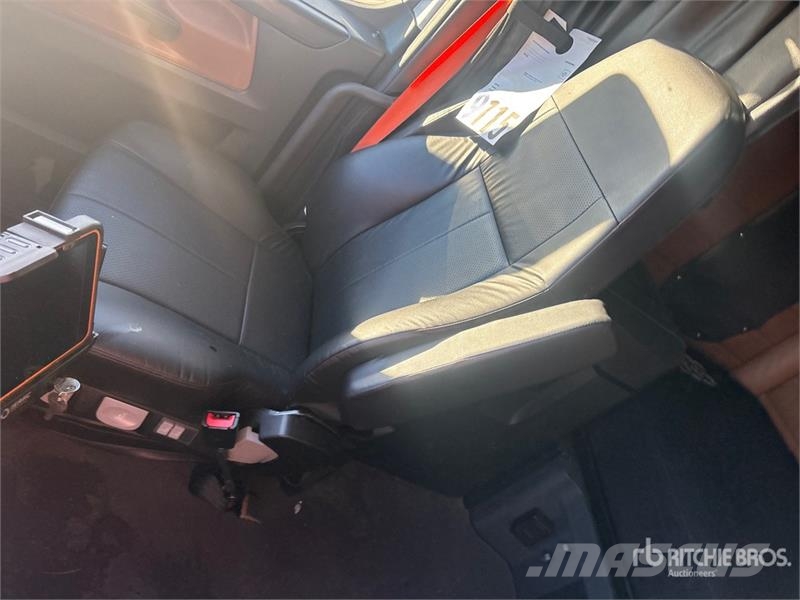 Freightliner Cascadia 126 Cabezas tractoras