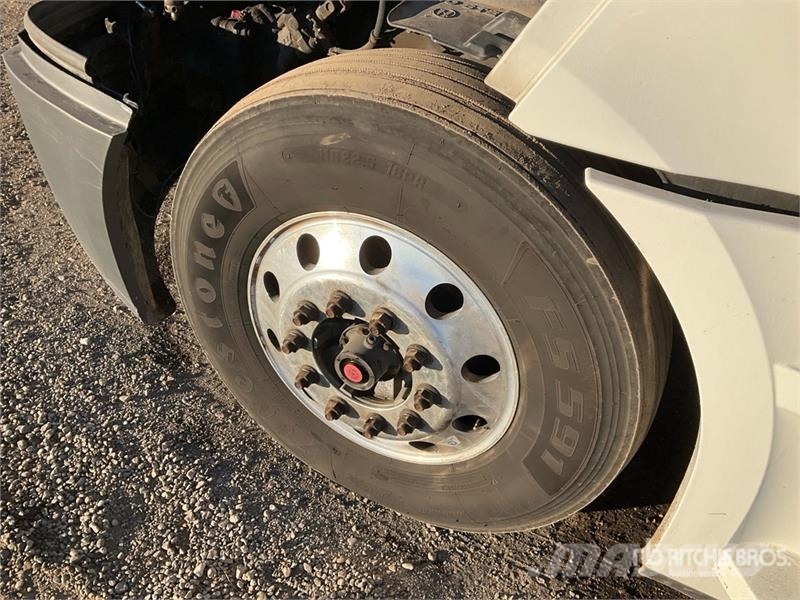 Freightliner Cascadia 126 6x4 T/A Sleeper Truck Tractor Motrici e Trattori Stradali