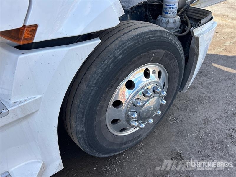 Freightliner Cascadia 126 Tracteur routier