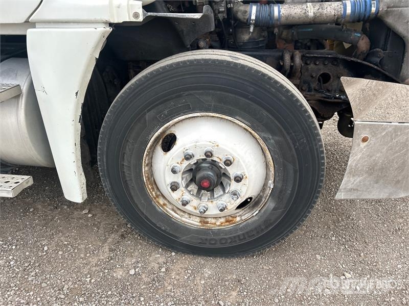 Freightliner Cascadia 125 曳引機組件
