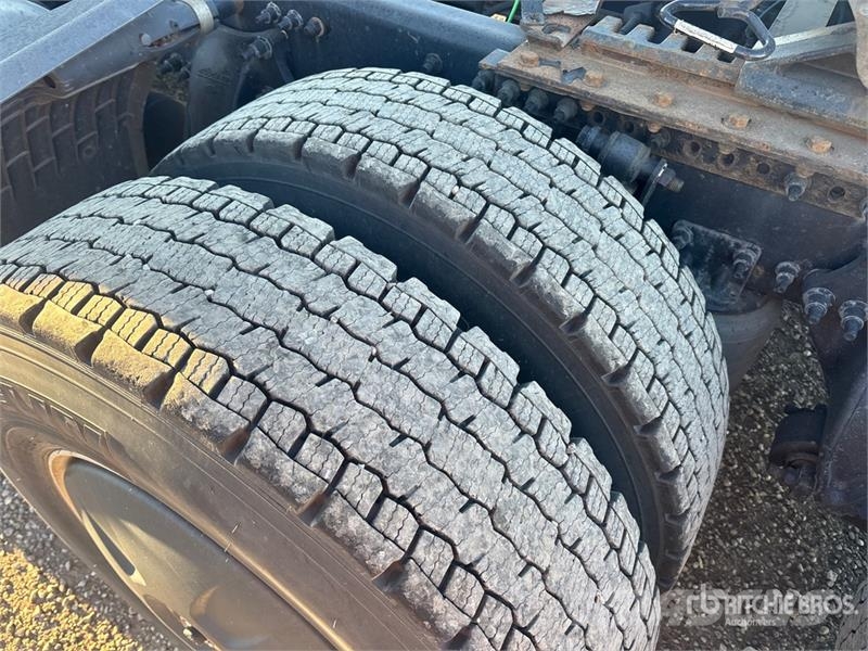 Freightliner Cascadia 126 وحدات الجر