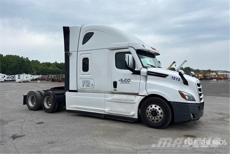 Freightliner Cascadia 126 Prime Movers