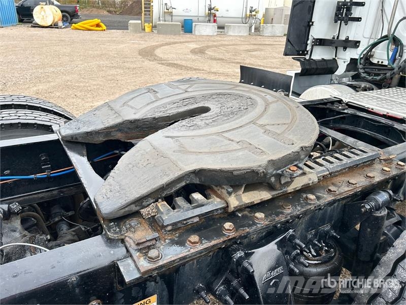 Freightliner Cascadia 126 وحدات الجر