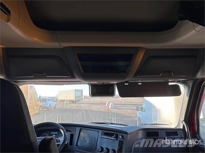 Freightliner Cascadia 126 Trekkers