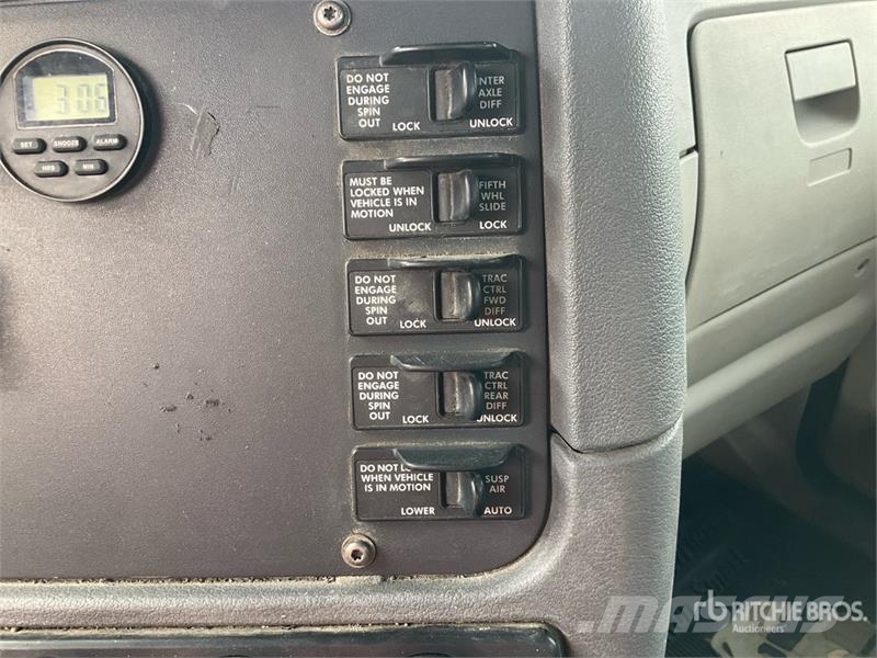 Freightliner Cascadia 113 Седельные тягачи