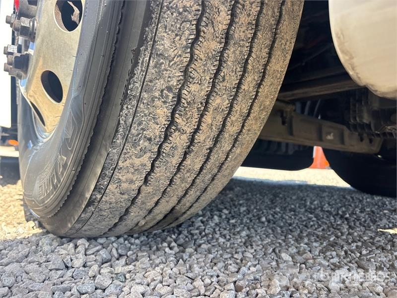 Freightliner Cascadia 126 Trekkers
