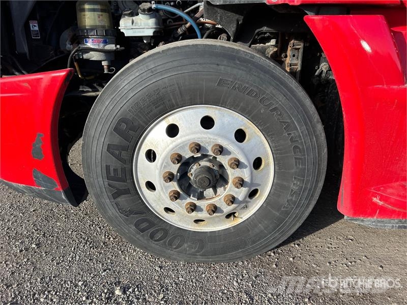 Freightliner Cascadia 125 Седельные тягачи