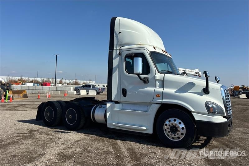 Freightliner Cascadia 125 Cabezas tractoras