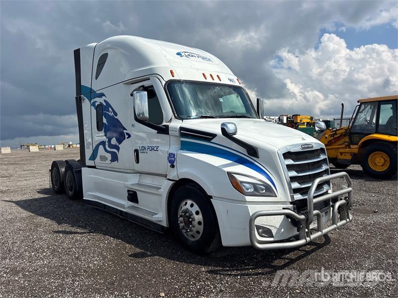 Freightliner Cascadia 126 Naudoti vilkikai