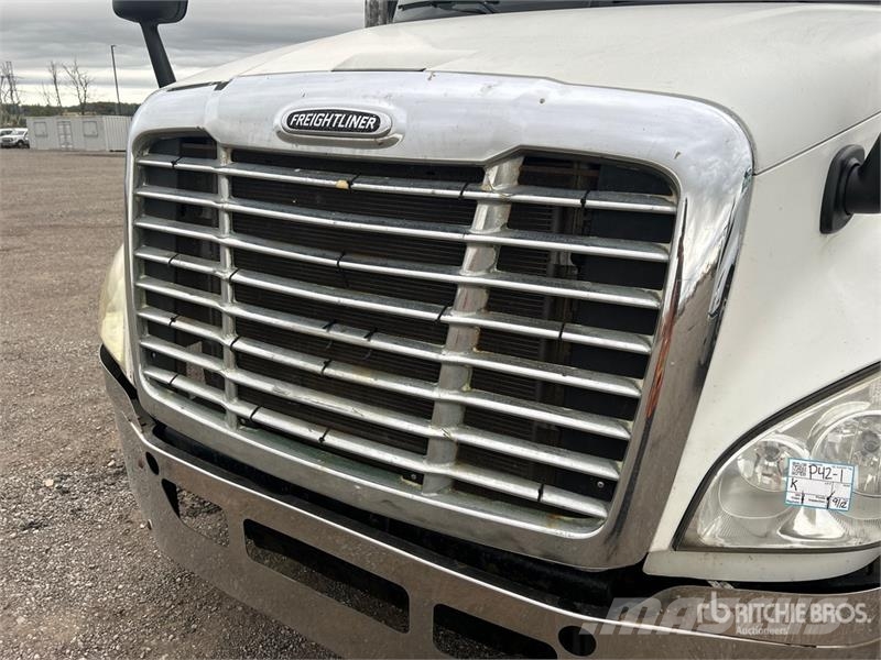 Freightliner Cascadia 125 曳引機組件