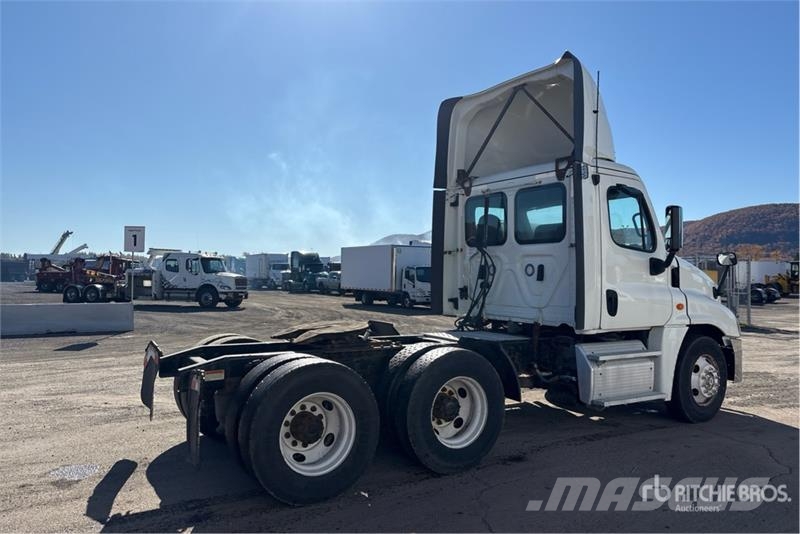 Freightliner Cascadia 125 Sattelzugmaschinen