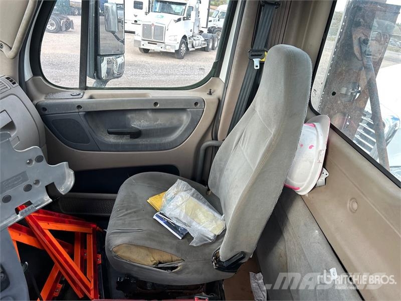 Freightliner Cascadia 125 Tractor Units
