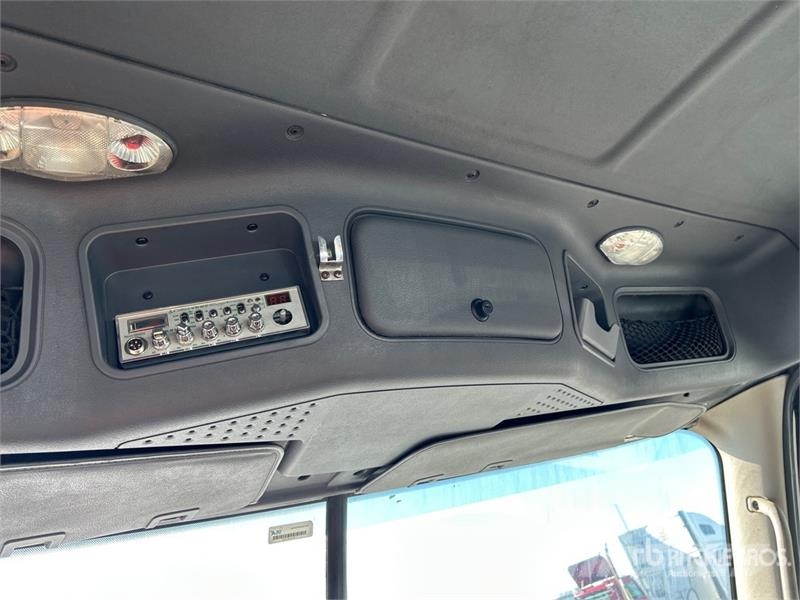 Freightliner Cascadia 125 Тягачі