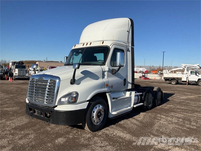 Freightliner Cascadia 125 Cabezas tractoras