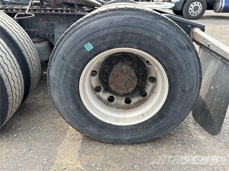 Freightliner Cascadia 125 6x4 T/A Sleeper Truck Tractor Motrici e Trattori Stradali