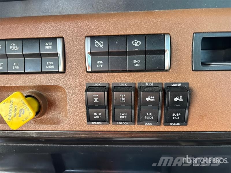 Freightliner Cascadia 126 Tractores (camiões)