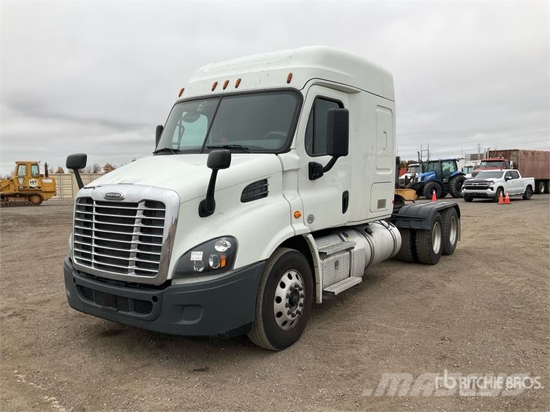 Freightliner Cascadia 113 Sattelzugmaschinen