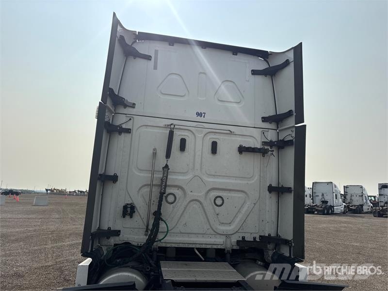 Freightliner Cascadia 126 Tractores (camiões)