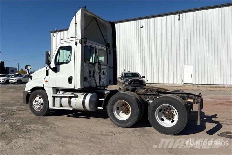 Freightliner Cascadia 125 Sattelzugmaschinen