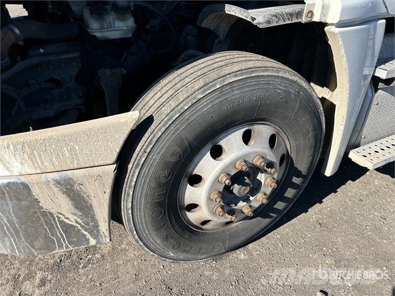 Freightliner Cascadia 125 Тягачі